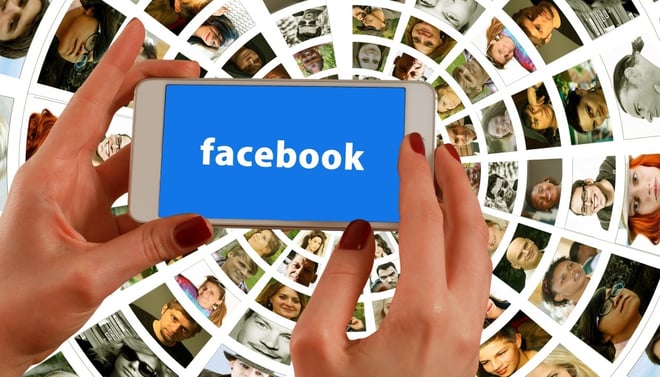 facebook-hands